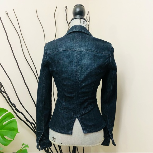 Fitted Denim Jacket Longsleeves - Picture 4 of 7